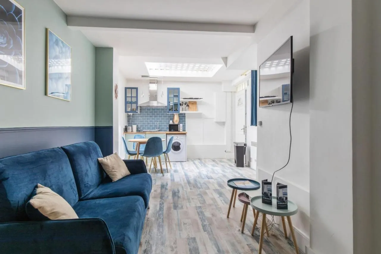 아파트 One-Bedroom Near Republique In The Heart Paris Welkeys 프랑스